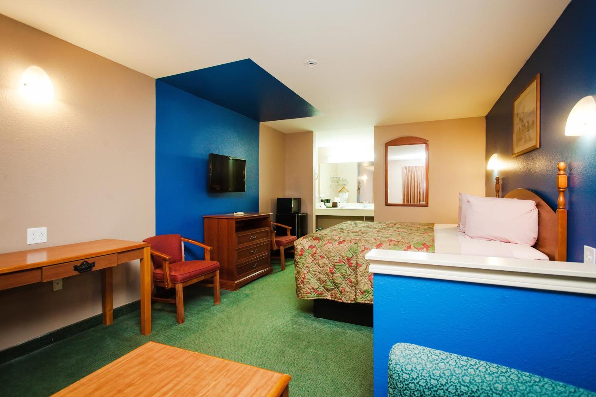 Scottish Inn & Suites Hankamer Room photo